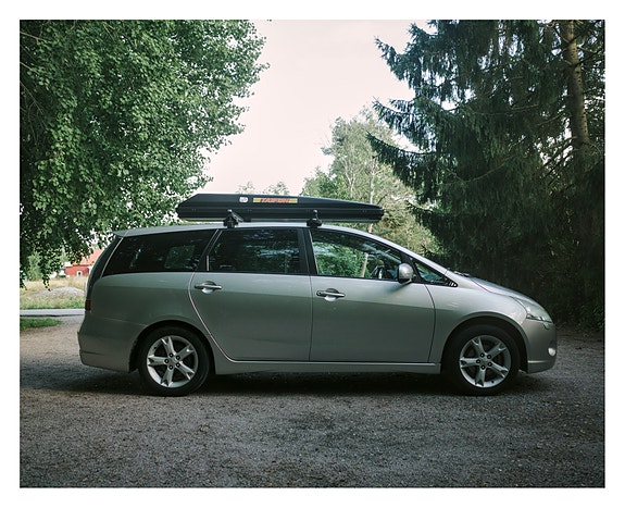 Mitsubishi Grandis 2 of 5