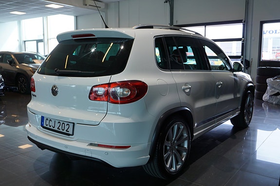 Volkswagen Tiguan 7 of 16