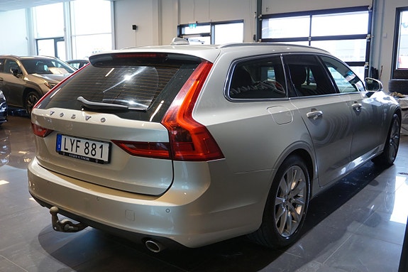 Volvo V90 7 of 18
