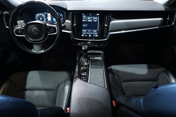 Volvo V90 12 of 18