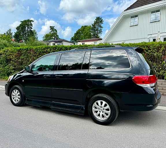 Honda Odyssey 3 of 12