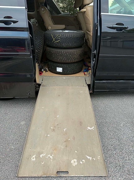 Honda Odyssey 12 of 12