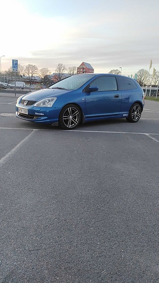 Honda Civic 3 of 9