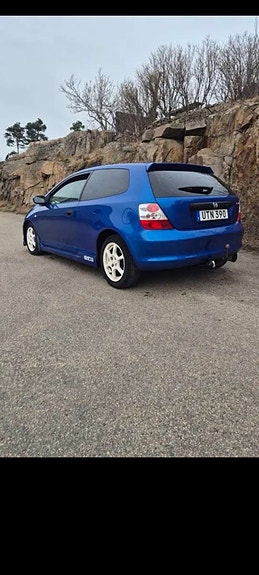 Honda Civic 2 of 9