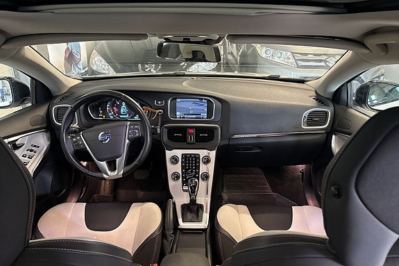 Volvo V40 Cross Country 20 of 21