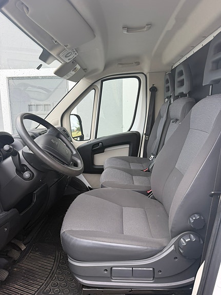 Peugeot Boxer 5 of 5
