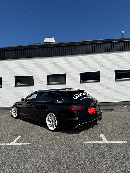 Audi A6 11 of 16
