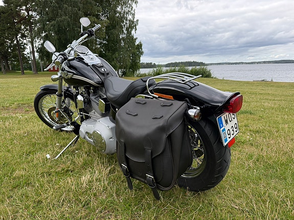 Harley-Davidson Softail Standard 2 of 7