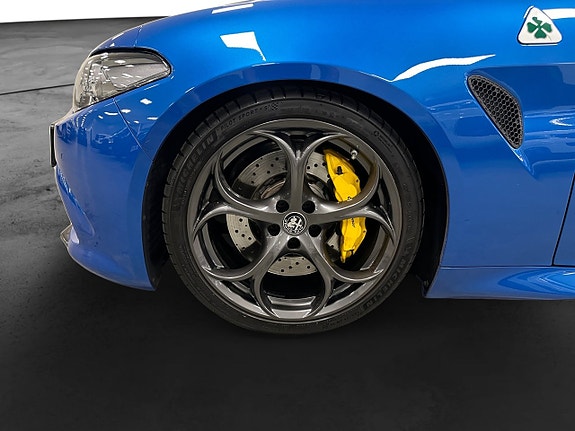 Alfa Romeo Giulia Quadrifoglio 16 of 16