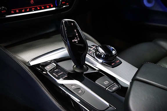 BMW M550i 17 of 30