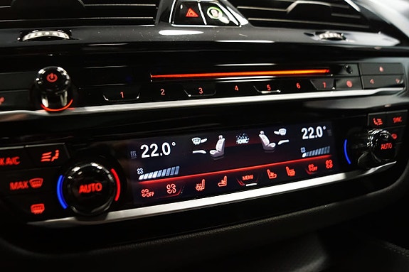 BMW M550i 20 of 30