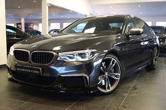 BMW M550i 6 of 30