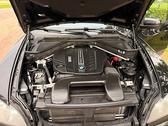 BMW X5 6 of 7