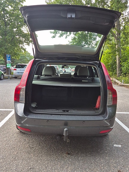 Volvo V50 5 of 9