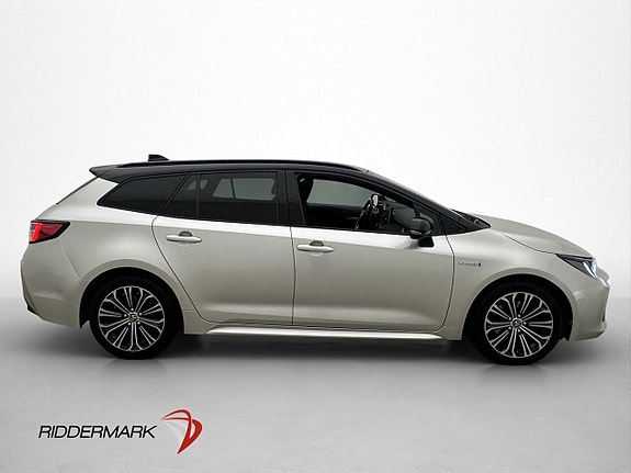 Toyota Corolla 9 of 30