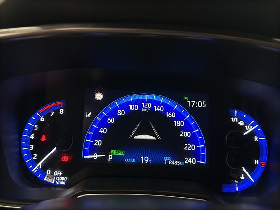 Toyota Corolla 16 of 30