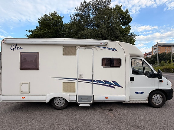 Fiat Ducato McLouis Glen 363 2.8JTD 128HK |Automat|Solceller|2006|Gasolugn|Markis|Stora-Kylskåpet| 2 of 15