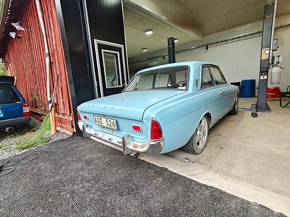 Ford Taunus 3 of 5