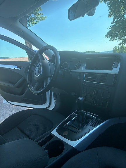 Audi A4 12 of 15