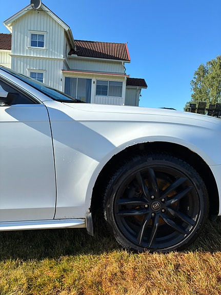 Audi A4 9 of 15