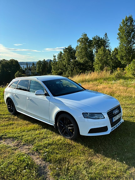 Audi A4 4 of 15