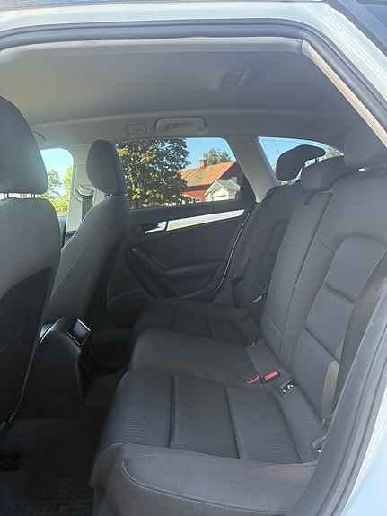 Audi A4 14 of 15