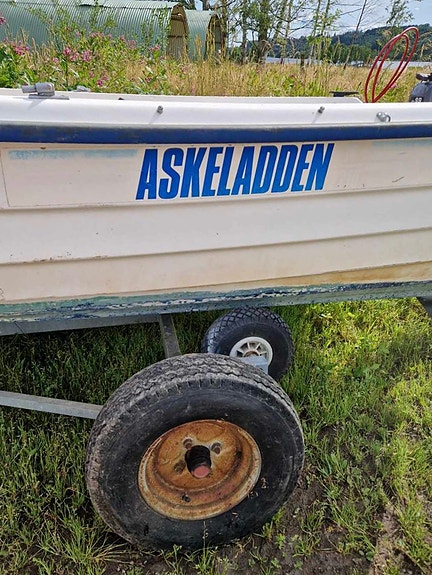 Askeladden 14-2210 med trailer och motor 5 of 7