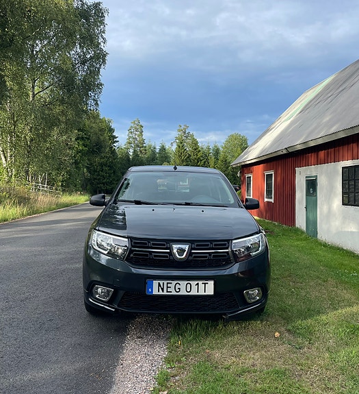 Dacia Sandero 2 of 5