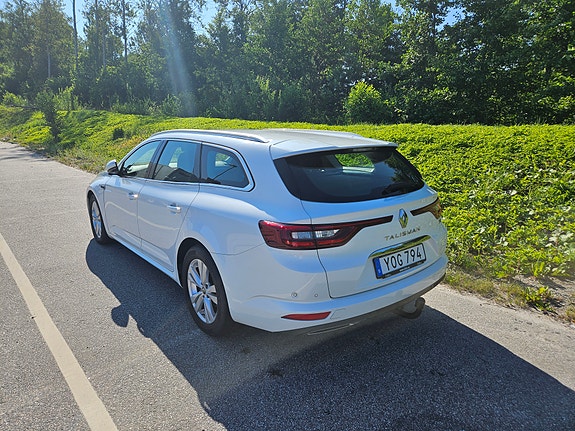 Renault Talisman 3 of 5