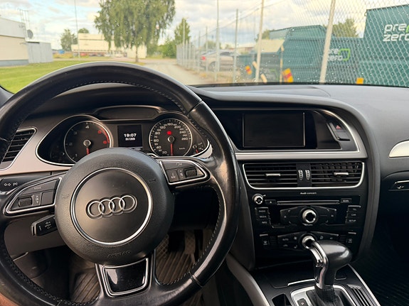 Audi A4 9 of 10