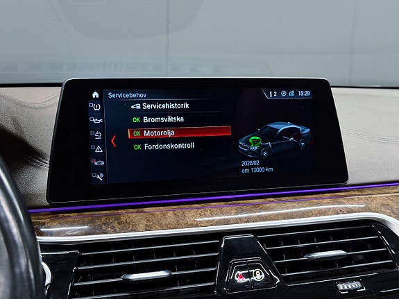 BMW 520d 25 of 28