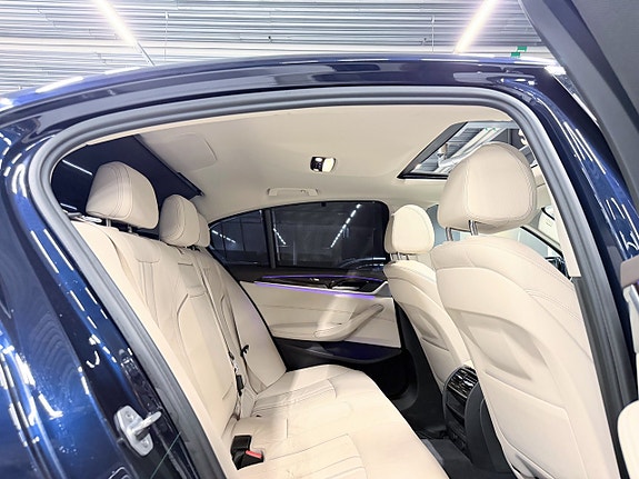 BMW 520d 11 of 28