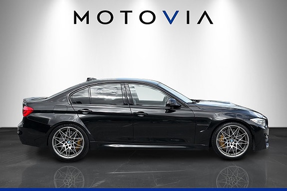 BMW M3 2 of 18