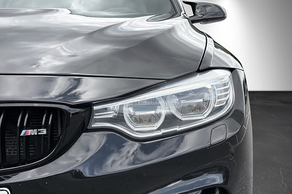 BMW M3 10 of 18