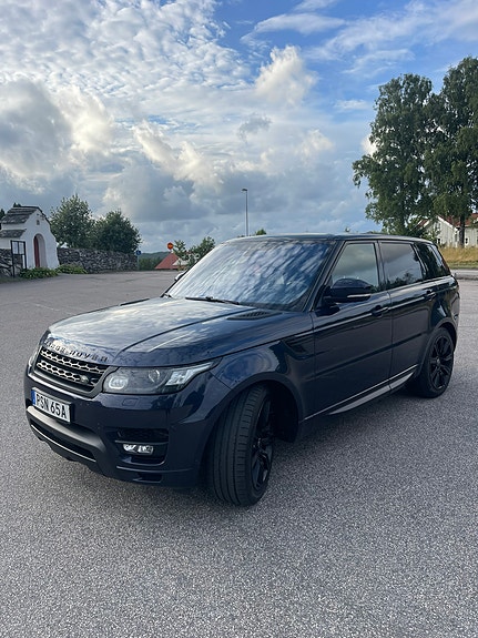 Land Rover Range Rover Sport 2 of 21