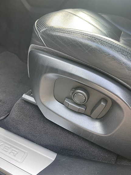 Land Rover Range Rover Sport 15 of 21
