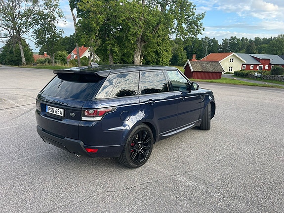 Land Rover Range Rover Sport 6 of 21