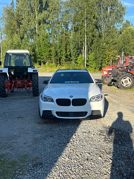 BMW 530d 2 of 9