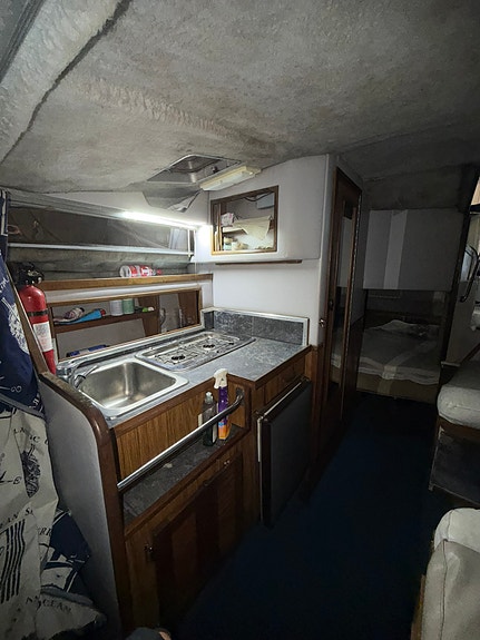 Sea ray sundancer 268 6 of 7