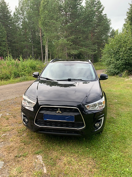 Mitsubishi ASX 2 of 5