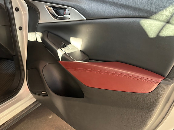 Mazda CX-3 13 of 26