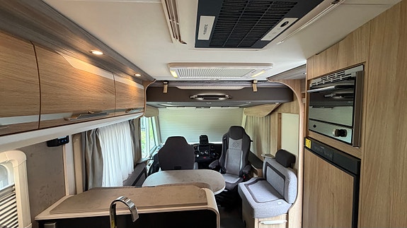 Knaus Sky I 700 3 of 12