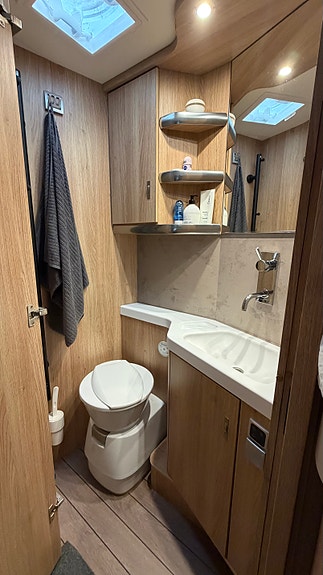 Knaus Sky I 700 7 of 12