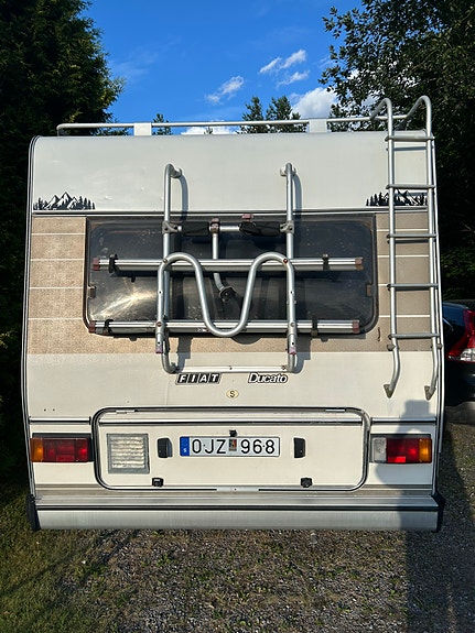 Hymer 2 of 8