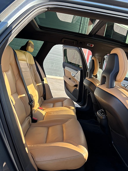 Volvo V90 13 of 13