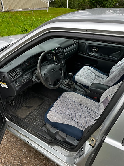 Volvo S70 3 of 3