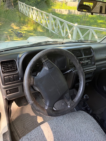 Suzuki Jimny 10 of 15