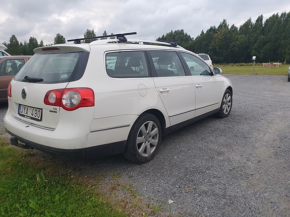 Volkswagen Passat 5 of 5