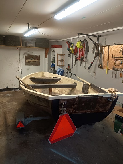 Äldre model Askeladden roddbåt 3 of 5