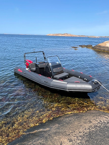 Adventure Vesta 650 2 of 6